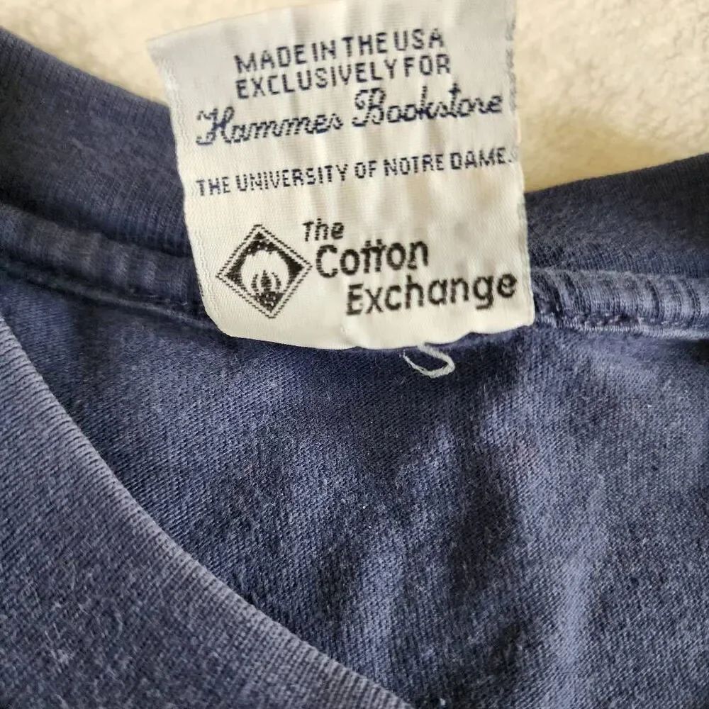 Notre Dame Bookstore Navy Blue Graphic Tshirt Size 2XL - Picture 6 of 10